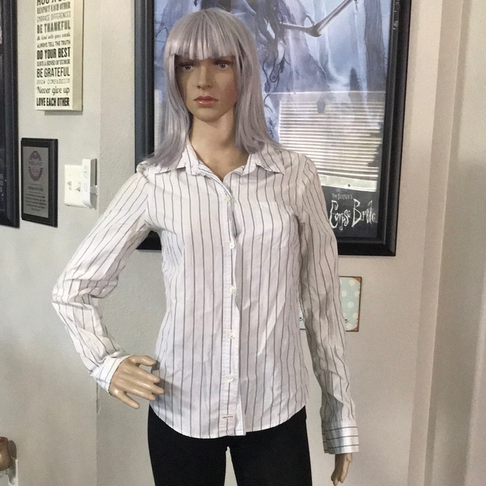 Hollister shirt